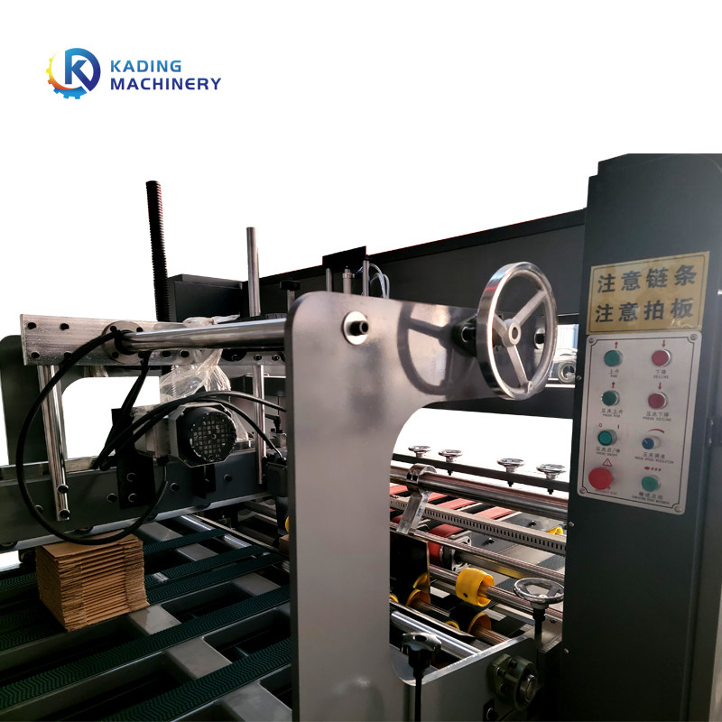 PLC কন্ট্রোল সহ ঢেউতোলা পেপারবোর্ডের জন্য স্বয়ংক্রিয় ফোল্ডার গ্লুয়ার মেশিন